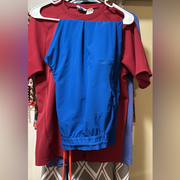 Infiniti Scrubs - Picture 2 of 2